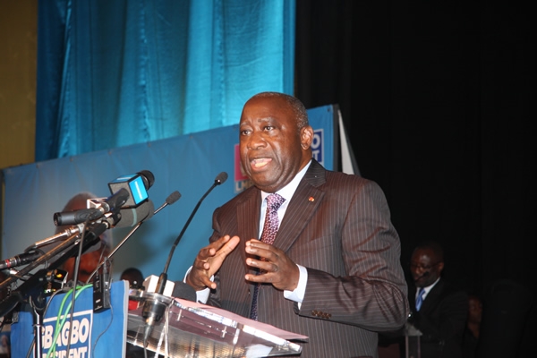 En visite à Adzopé / Laurent Gbagbo aux populations de l’Agnéby  - ‘’La campagne électorale, c’est la traite des menteurs’’